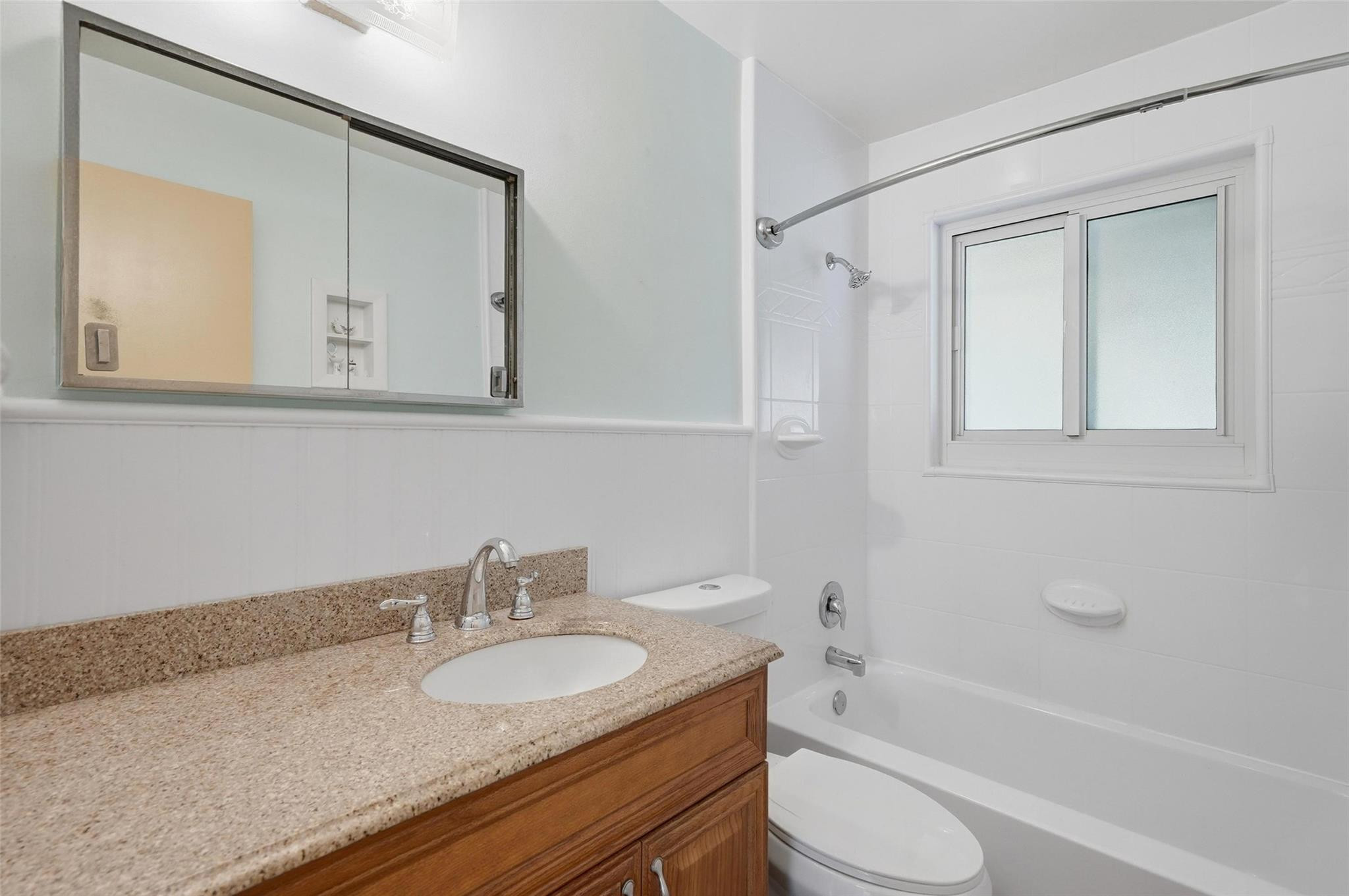 Avon Isles 40-31 B - Residential