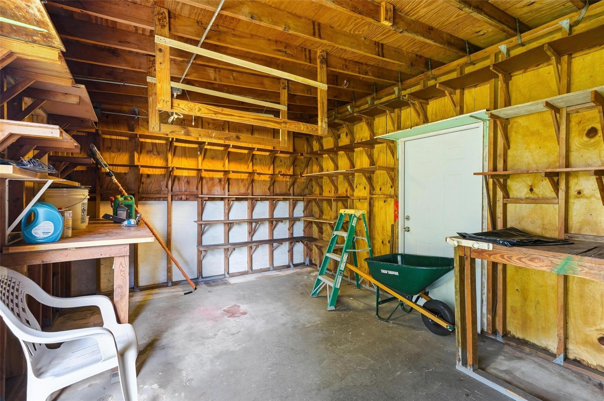 Avon Isles 40-31 B - Residential