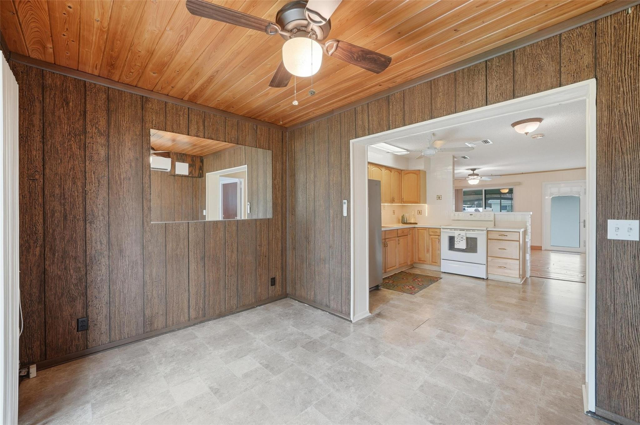 Avon Isles 40-31 B - Residential