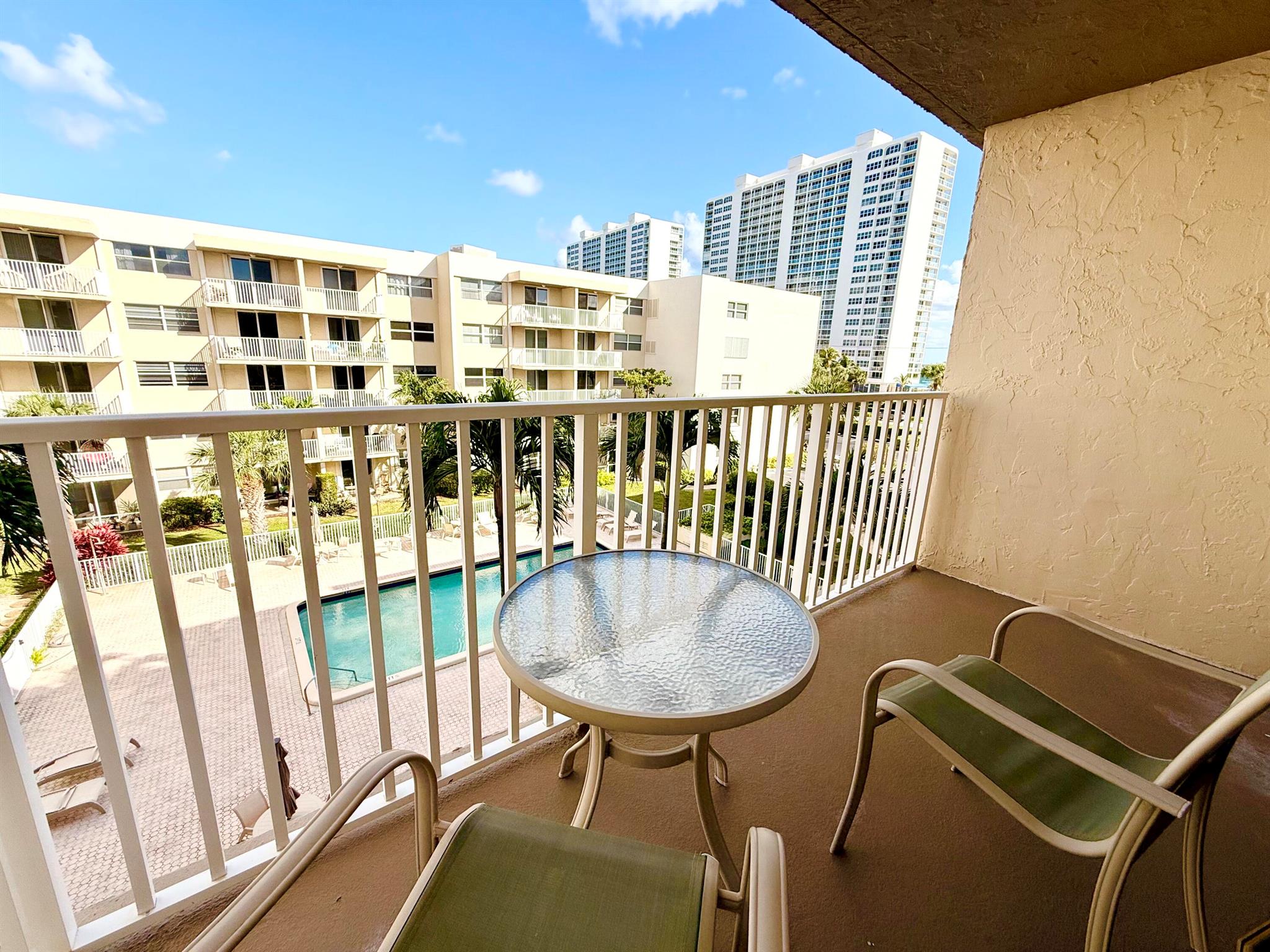 BOCA CONDO - Residential Lease