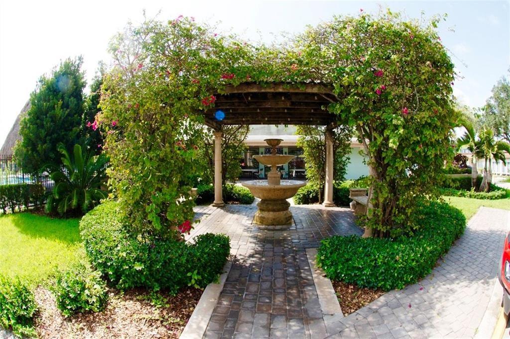 Natura Condo 4 - Residential Lease