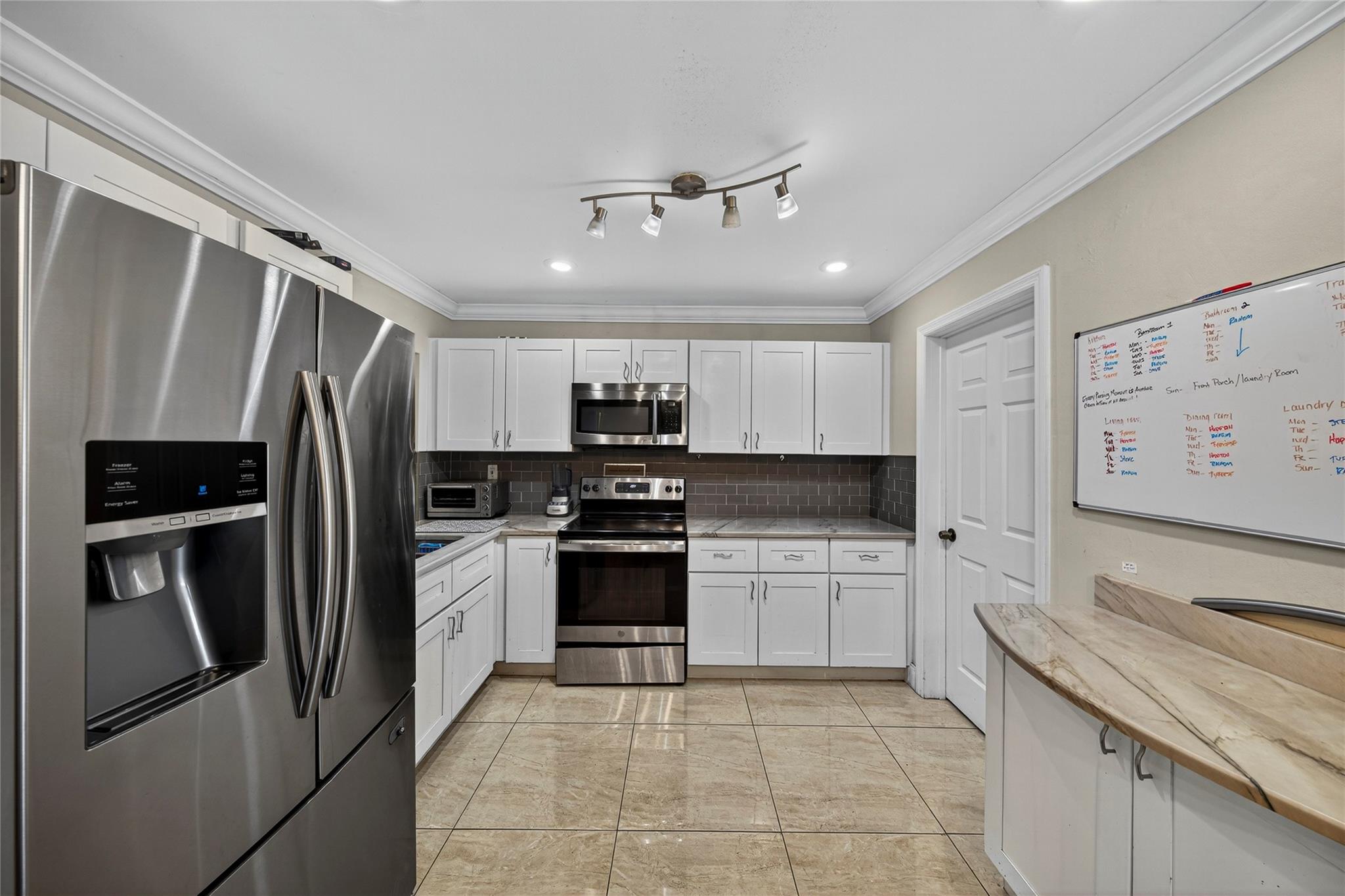 Oriole Estates Sec 7 64-1 - Residential