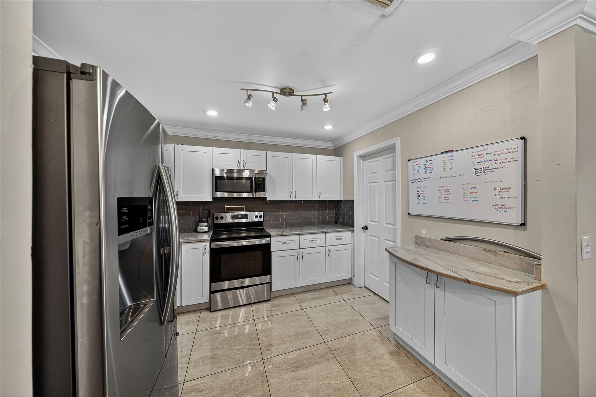 Oriole Estates Sec 7 64-1 - Residential
