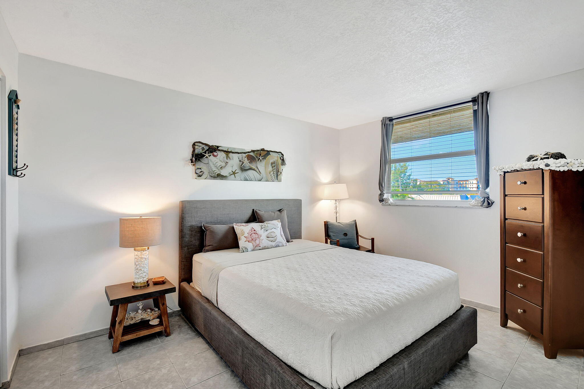 COASTAL TOWERS CONDO - Residential