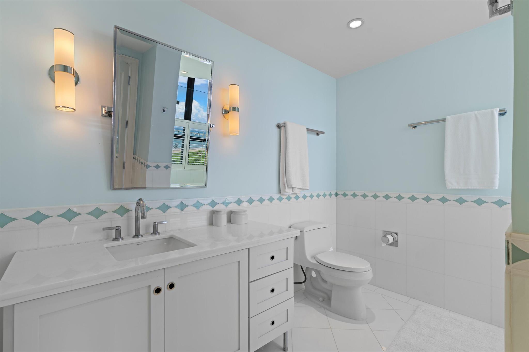 THIRTY ONE TWENTY CONDO - Residential Lease