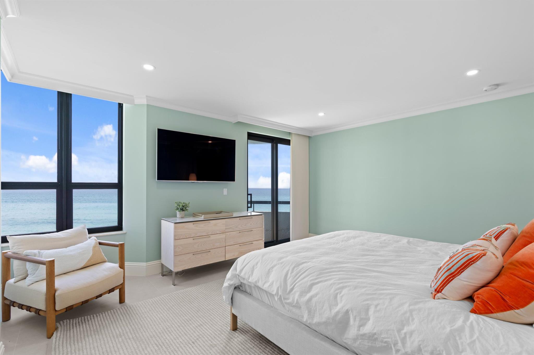 THIRTY ONE TWENTY CONDO - Residential Lease