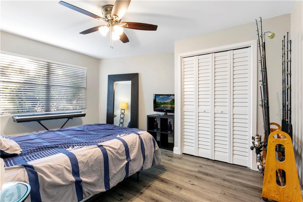 COLLIER MANOR 3RD ADD - Residential