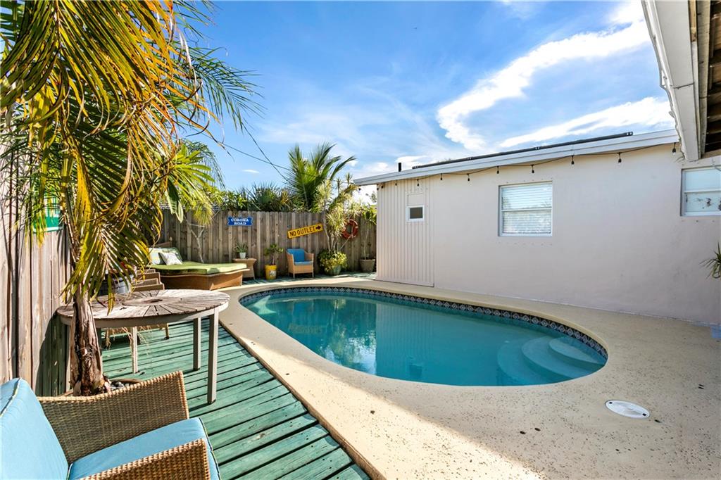 COLLIER MANOR 3RD ADD - Residential