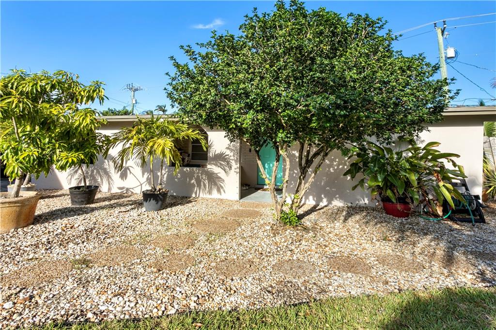 COLLIER MANOR 3RD ADD - Residential