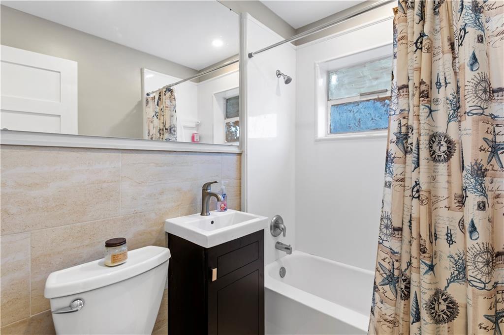 COLLIER MANOR 3RD ADD - Residential
