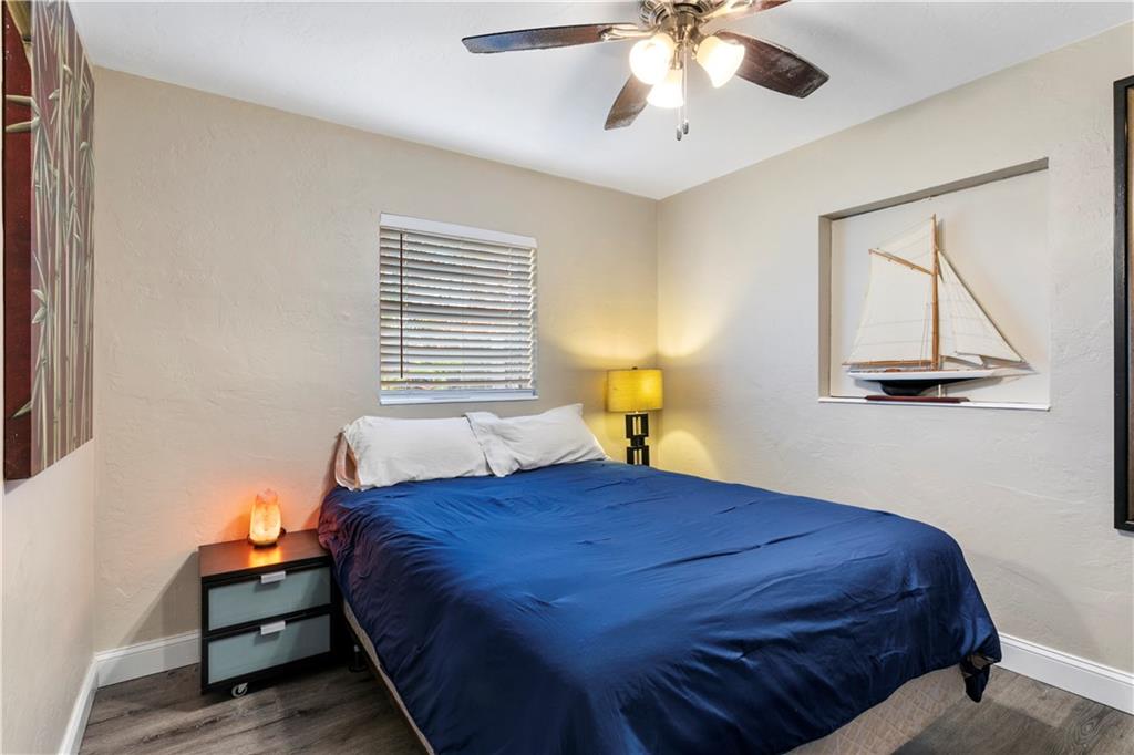 COLLIER MANOR 3RD ADD - Residential