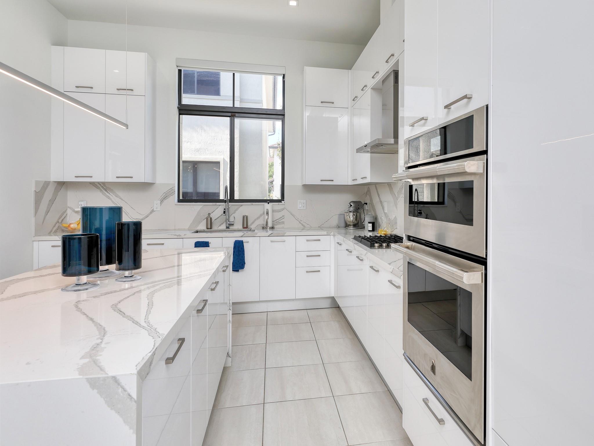 Canarias East - Residential