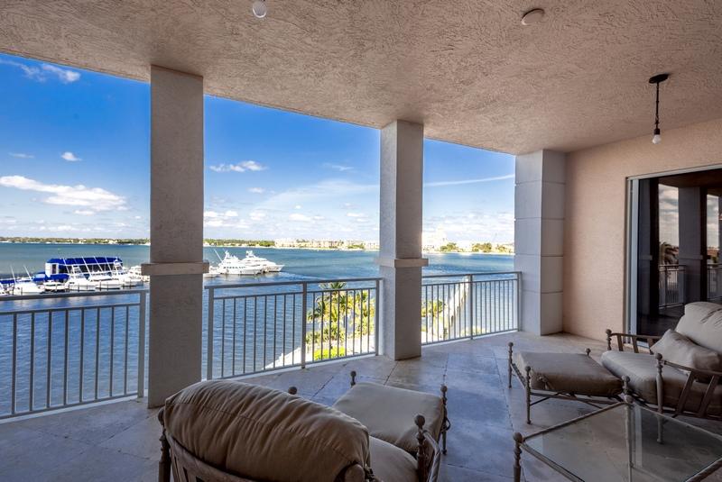 ONE WATERMARK PLACE OF THE PALM BEACHES - Residential