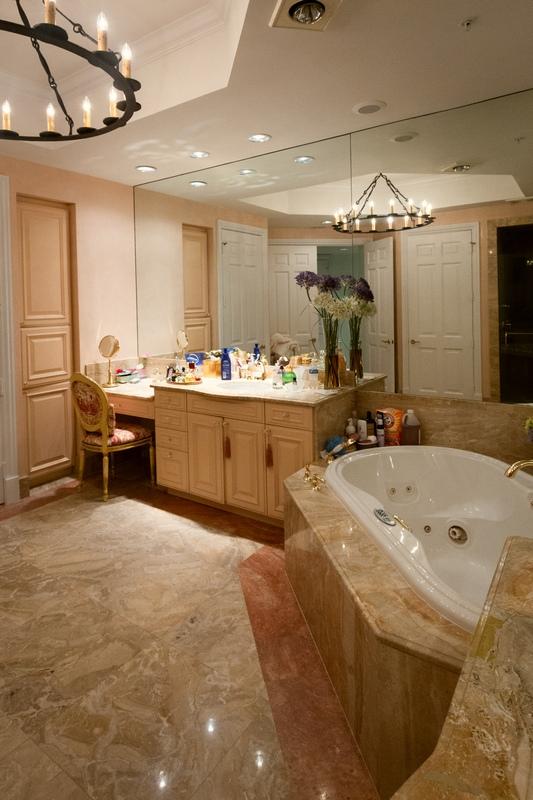 ONE WATERMARK PLACE OF THE PALM BEACHES - Residential