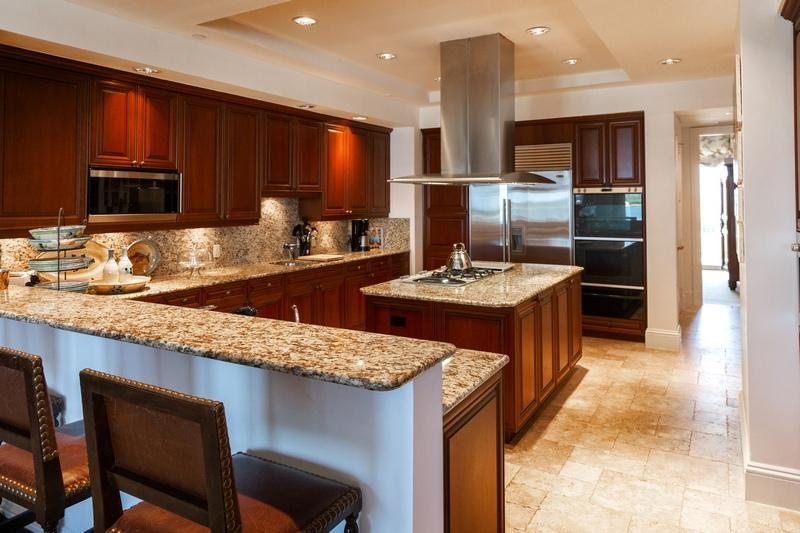 ONE WATERMARK PLACE OF TH - Residential