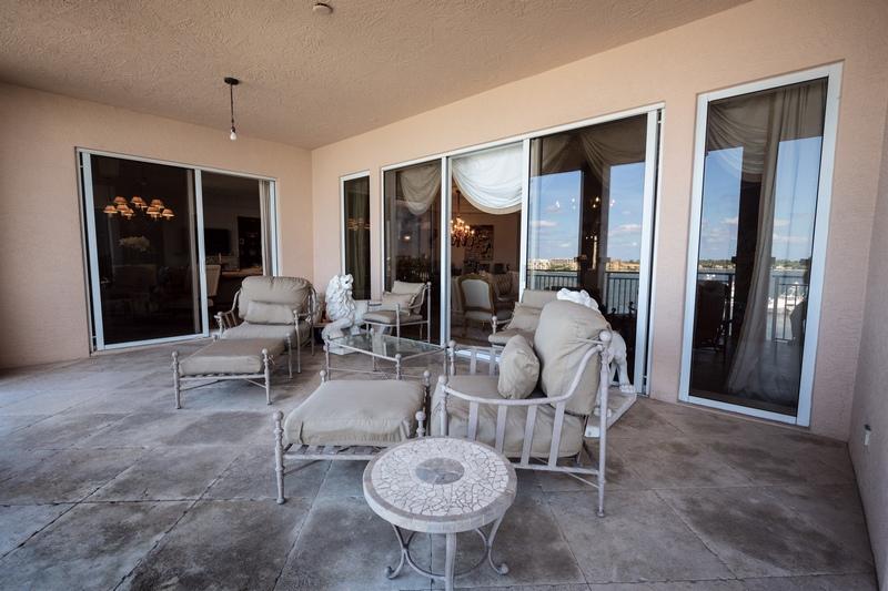 ONE WATERMARK PLACE OF THE PALM BEACHES - Residential