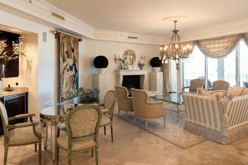 ONE WATERMARK PLACE OF THE PALM BEACHES - Residential