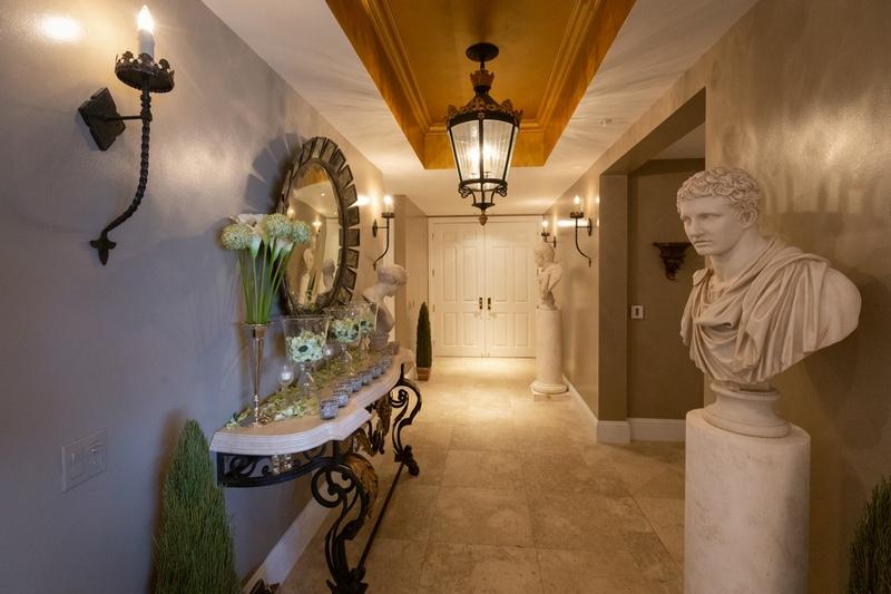 ONE WATERMARK PLACE OF THE PALM BEACHES - Residential