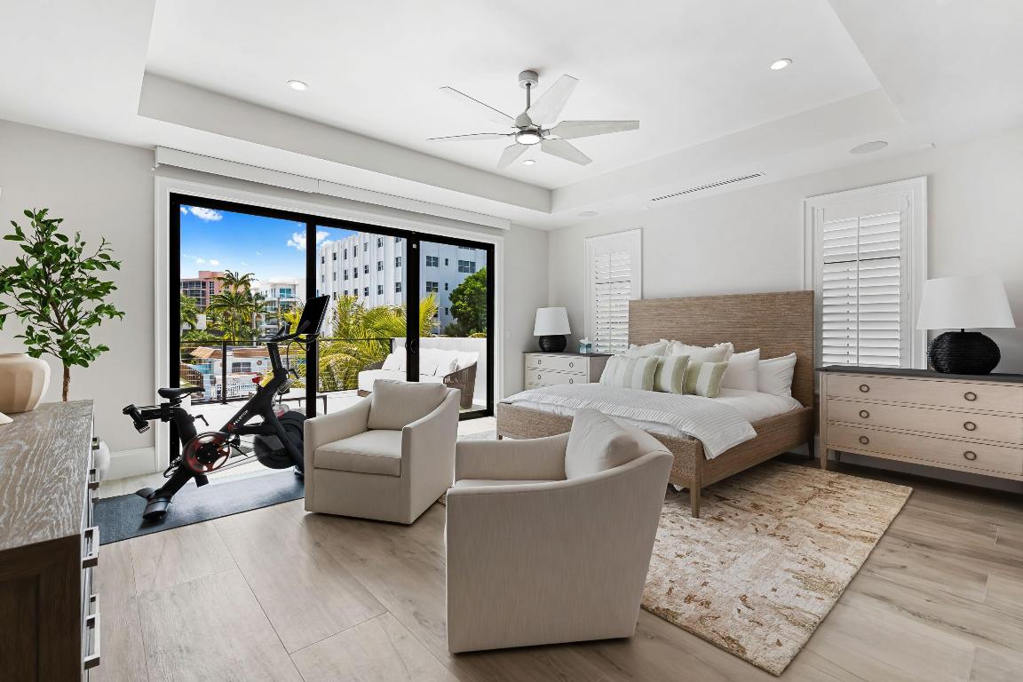 Las Olas Isles - Residential