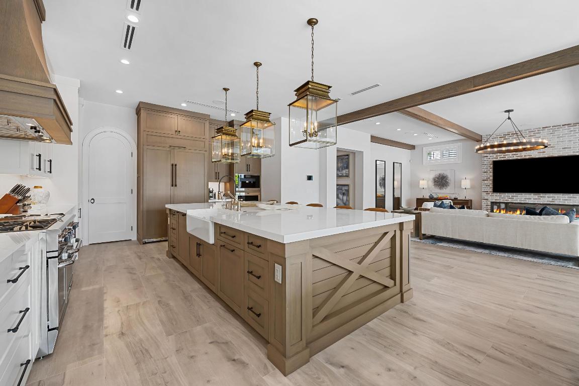 Las Olas Isles - Residential