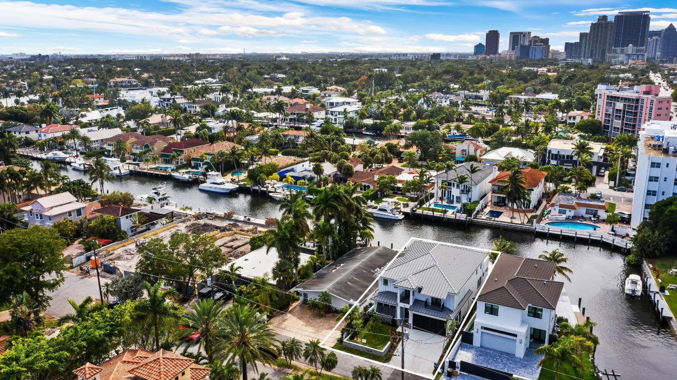 Las Olas Isles - Residential