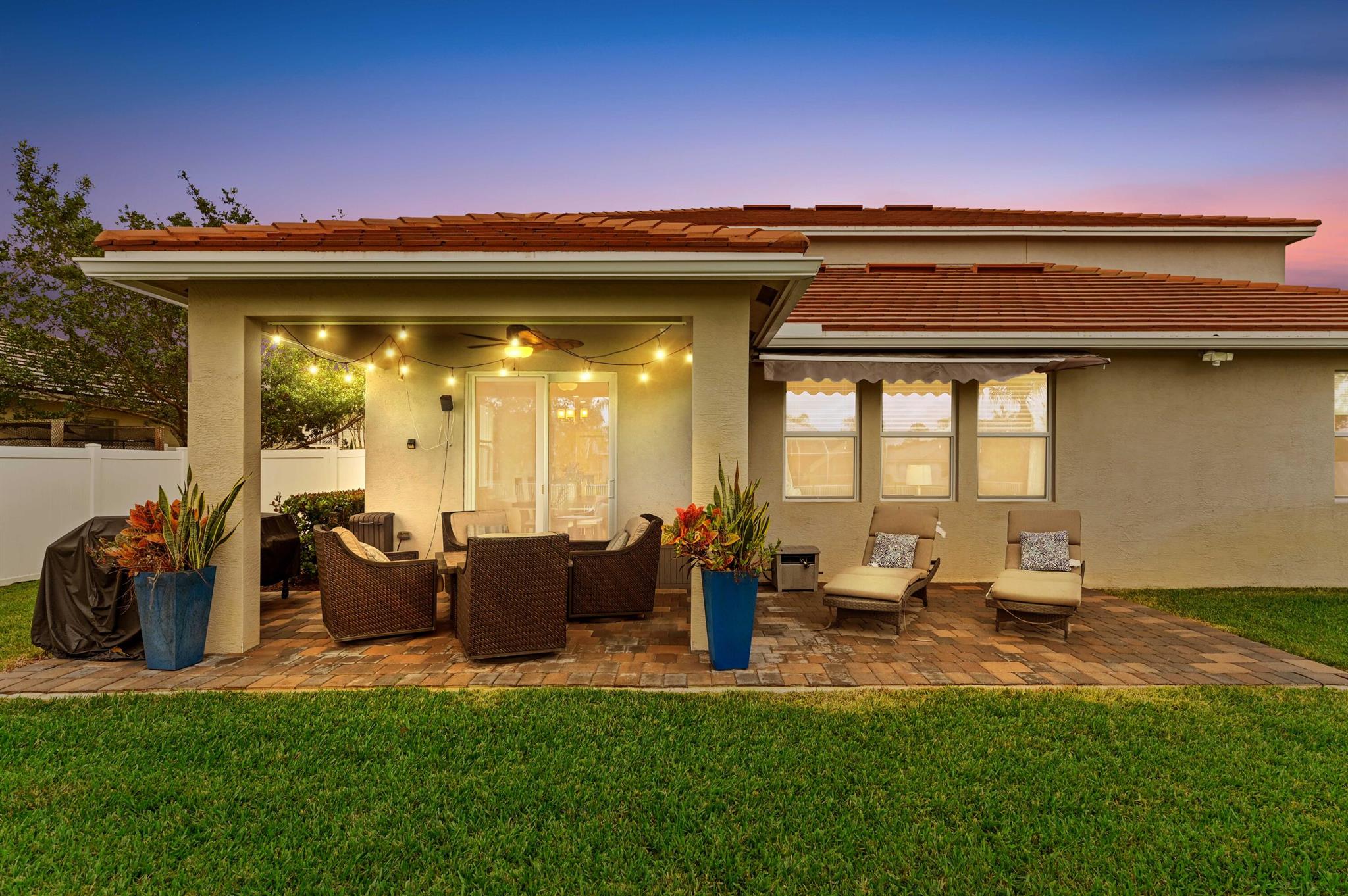 PARK CENTRAL AT CYPRESS K - Residential