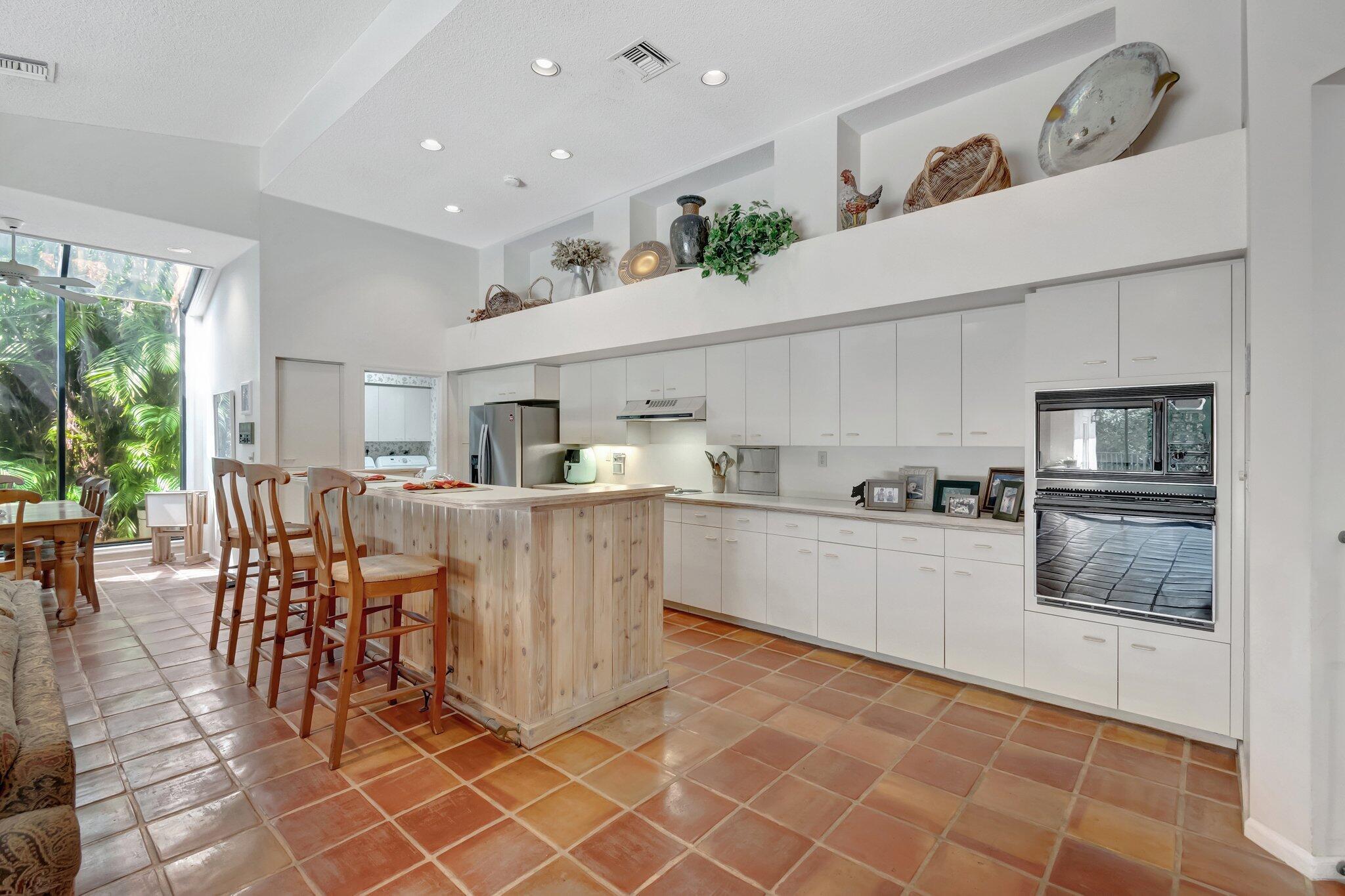 2610 NW 49th Street