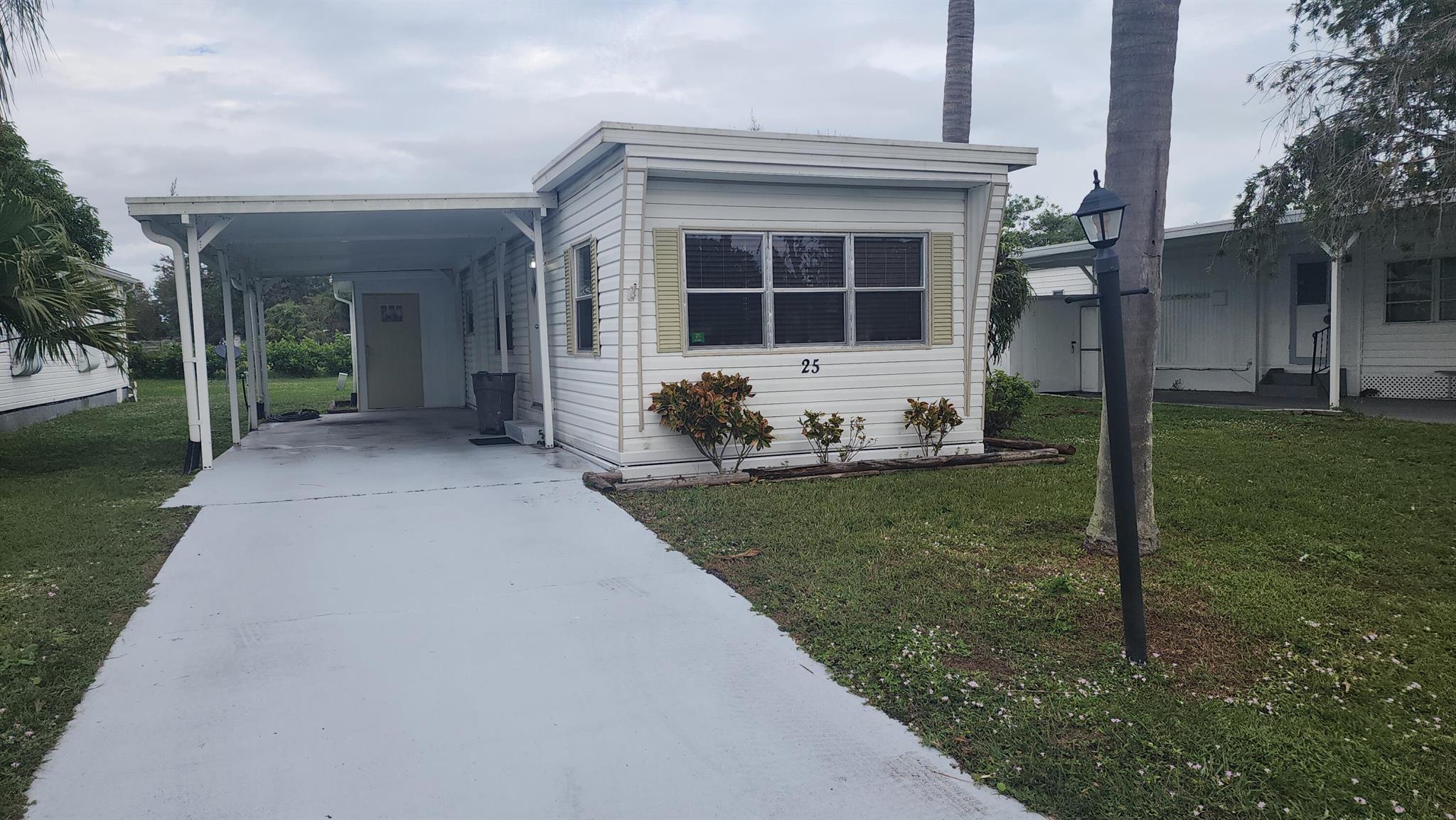 2 bed 1 and bath home with a large living area, dining area and screened in patio ready for a new owner. Clubhouse, pool, tennis, golf all included. Don't miss this one. Buyer to verify all information, all sizes, measurements and info approximate.