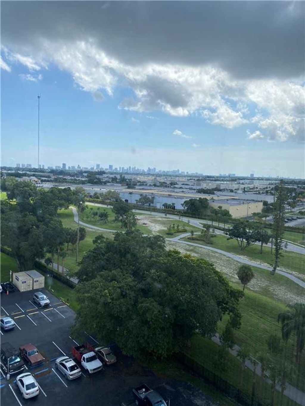 Photo of 4350 Hillcrest Dr Dr #1012, Hollywood, FL 33021 (MLS # F10253783)