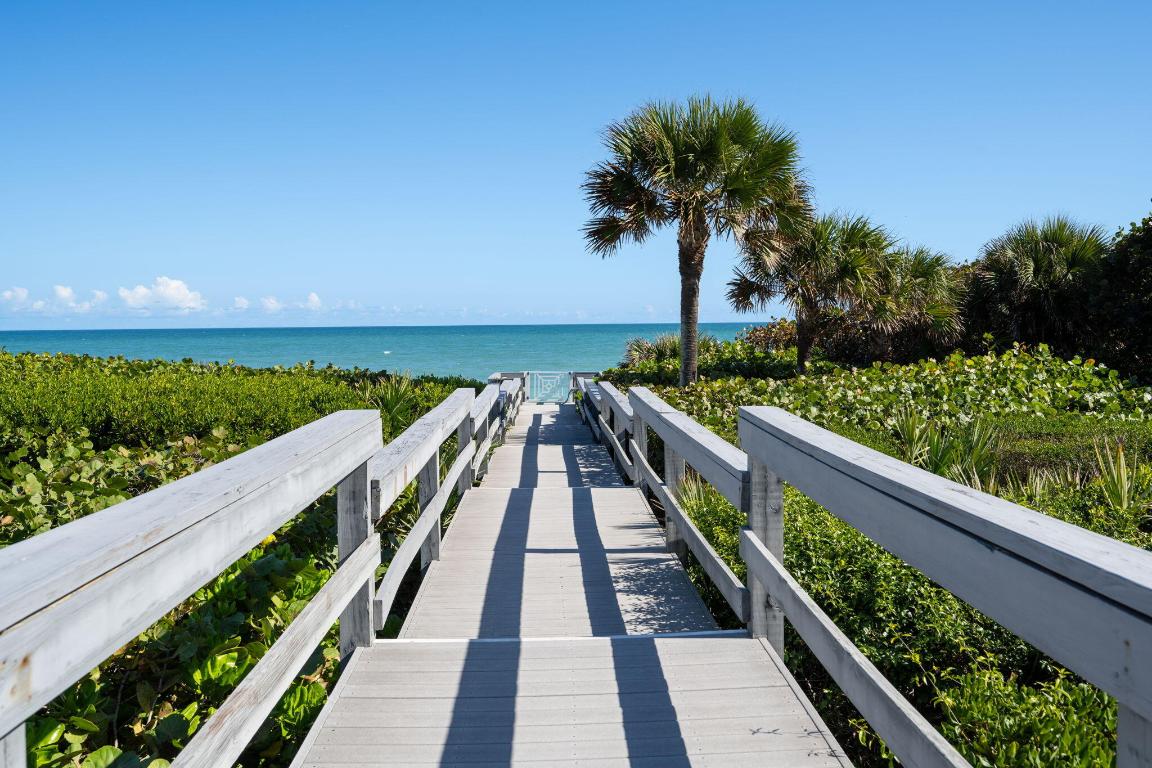 Indian River Shores, Florida, 32963, United States, 3 Bedrooms Bedrooms, ,4 BathroomsBathrooms,Residential,Active,2009357