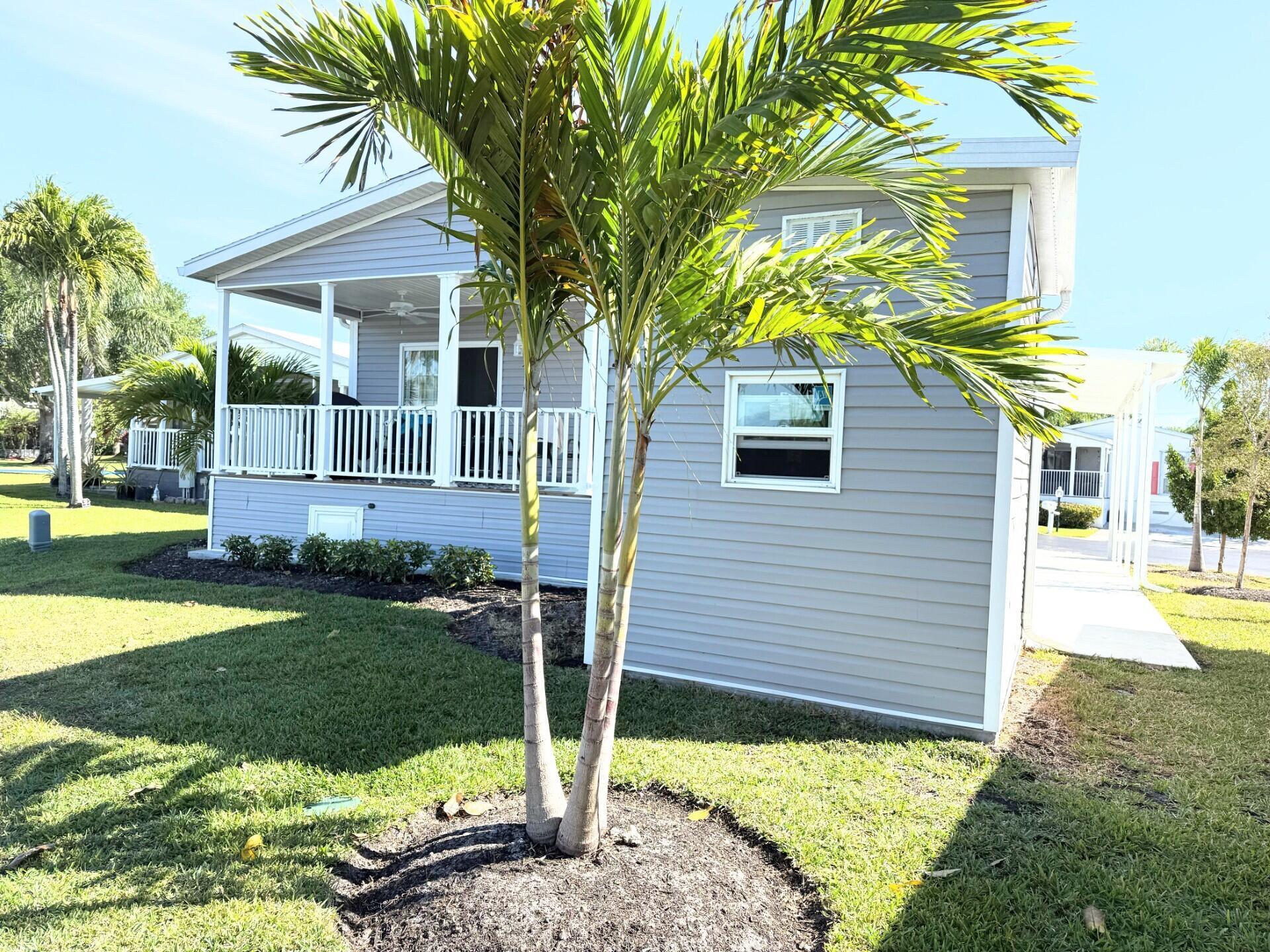 DEERFIELD LAKE - Residential