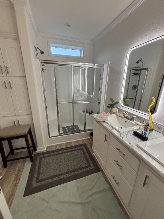 DEERFIELD LAKE - Residential