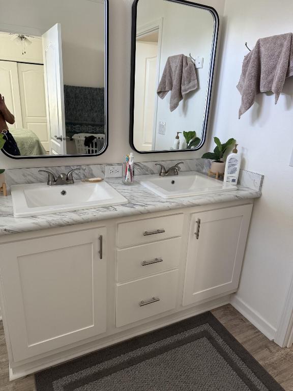 DEERFIELD LAKE - Residential