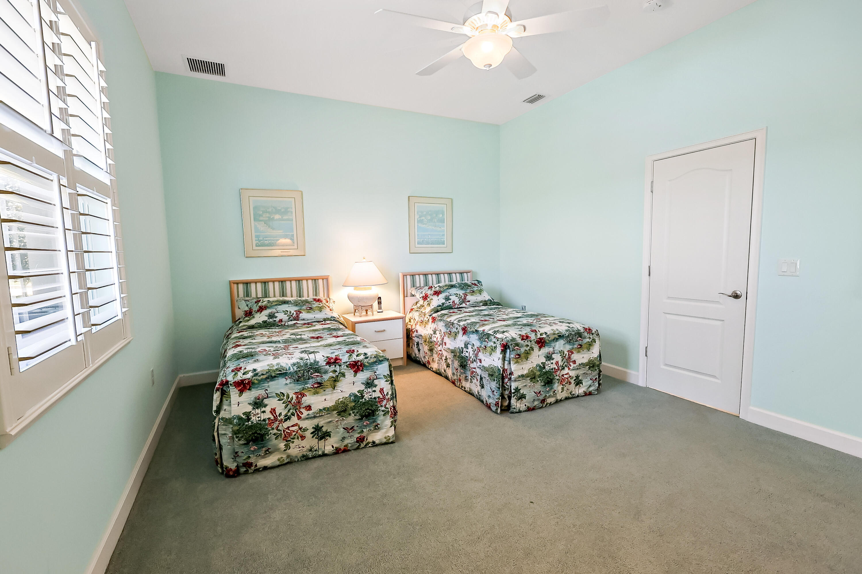 Cross Creek Lake Estates - Residential