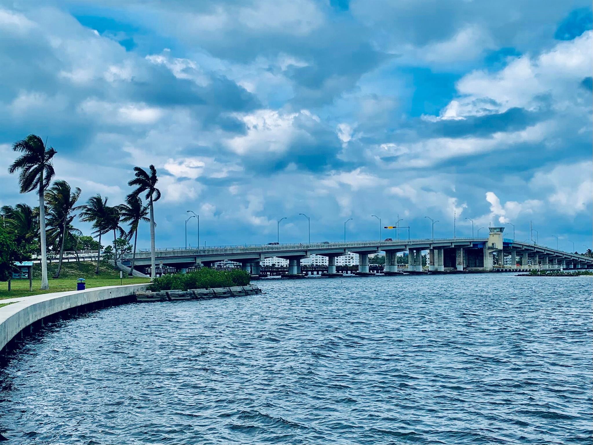 NORTH LAKE WORTH - Residential Lease