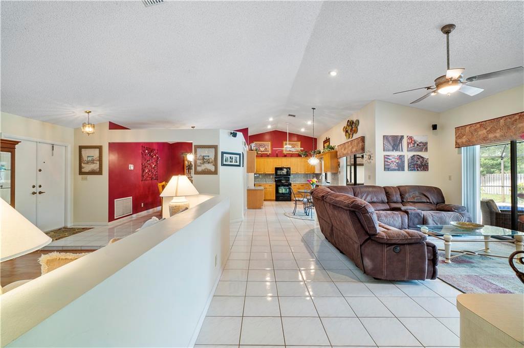 North Spgs 132-38 B - Residential