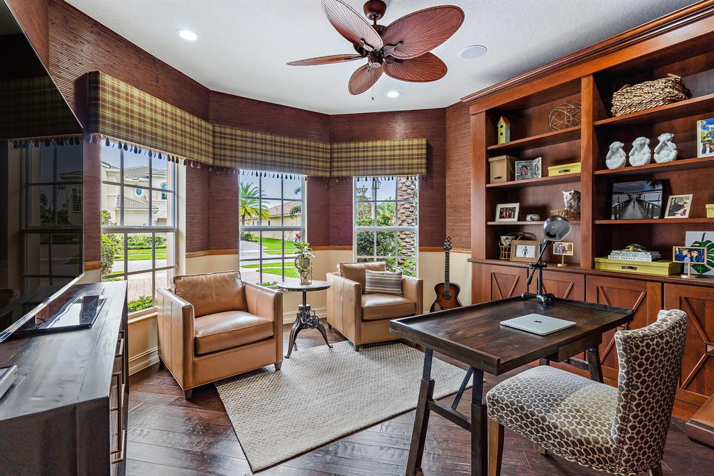 JUPITER COUNTRY CLUB - Residential