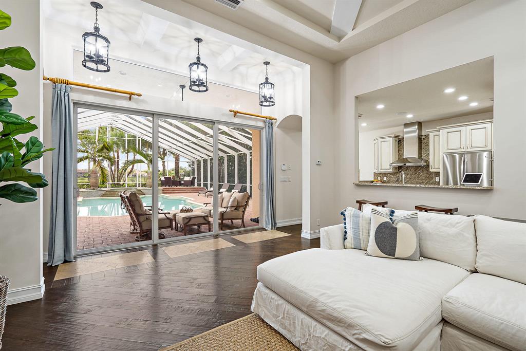 JUPITER COUNTRY CLUB - Residential