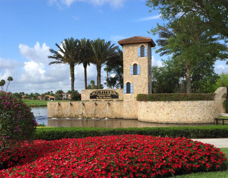JUPITER COUNTRY CLUB - Residential