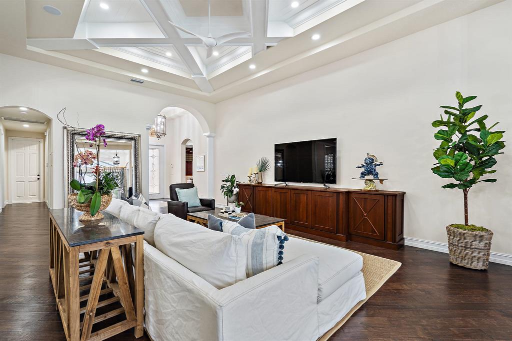 JUPITER COUNTRY CLUB - Residential