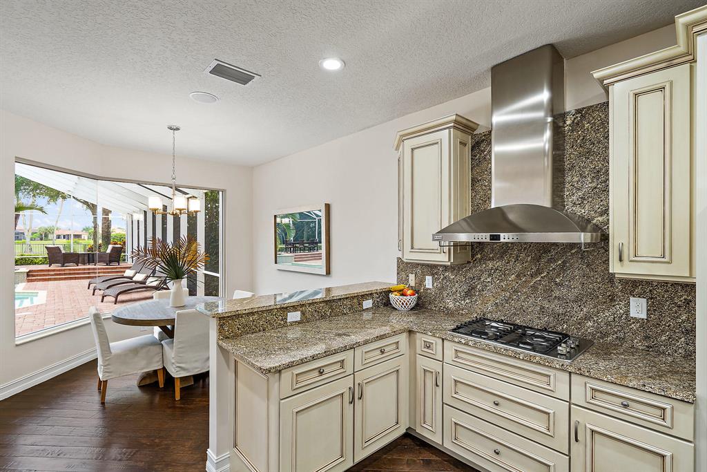 JUPITER COUNTRY CLUB - Residential