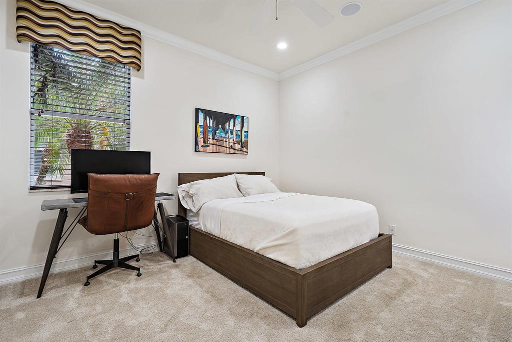 JUPITER COUNTRY CLUB - Residential