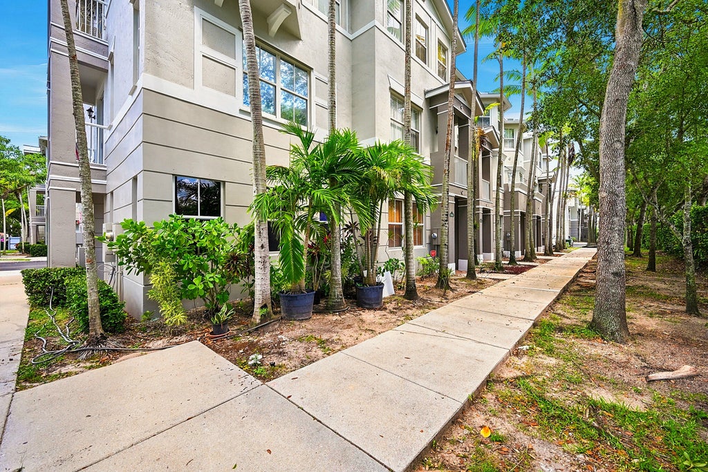 Photo of 2151 Shoma Drive, Royal Palm Beach, FL 33414 (MLS # B26046669)