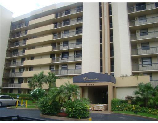 CLEARWATER OF MEADOWLAKES CONDO - Residential Lease