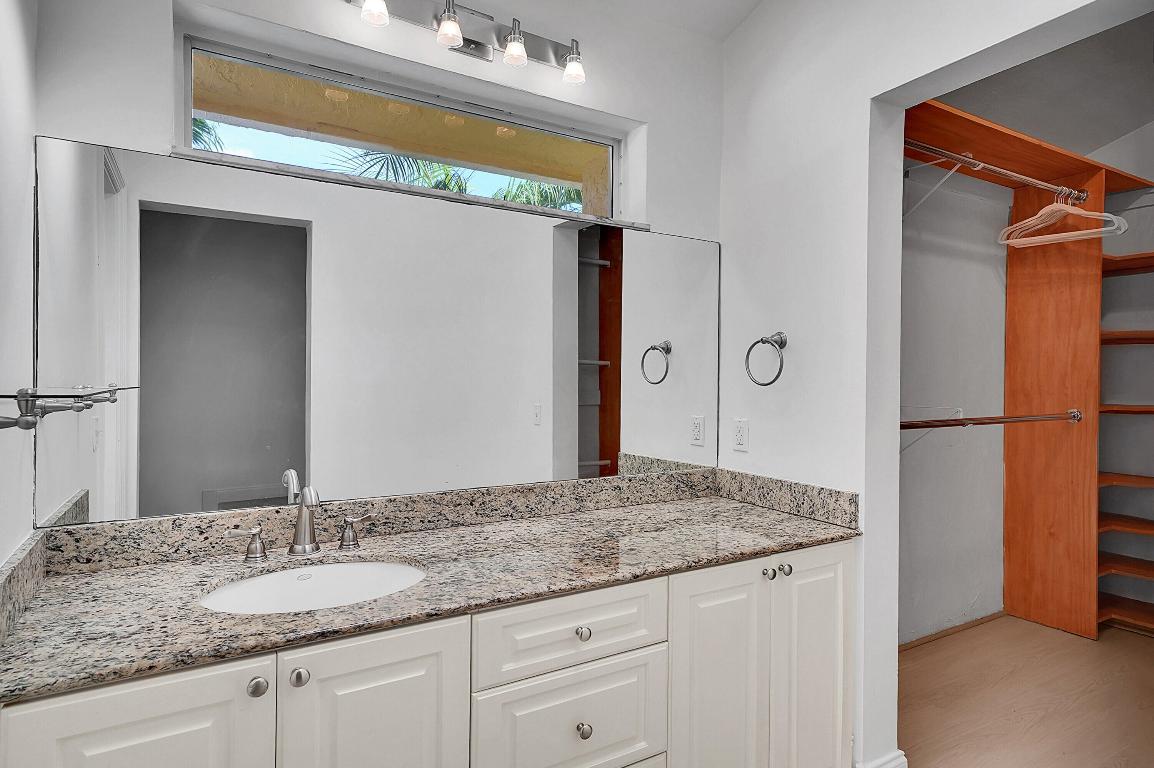 Colonnade/Boca Tierra - Residential