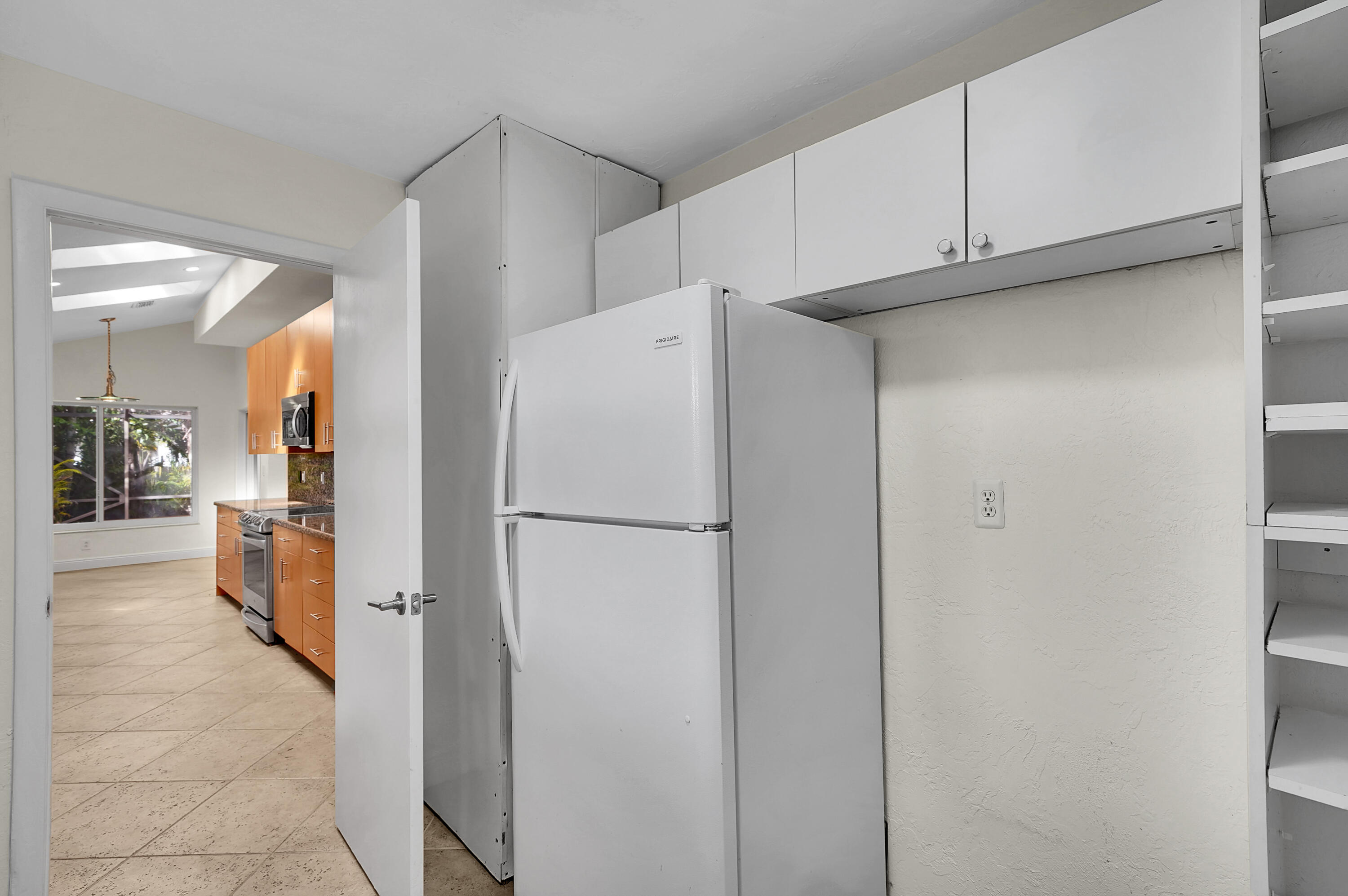 Colonnade/Boca Tierra - Residential