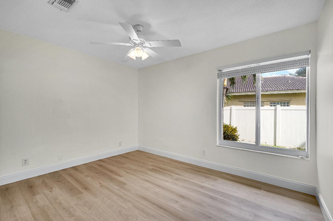 Colonnade/Boca Tierra - Residential