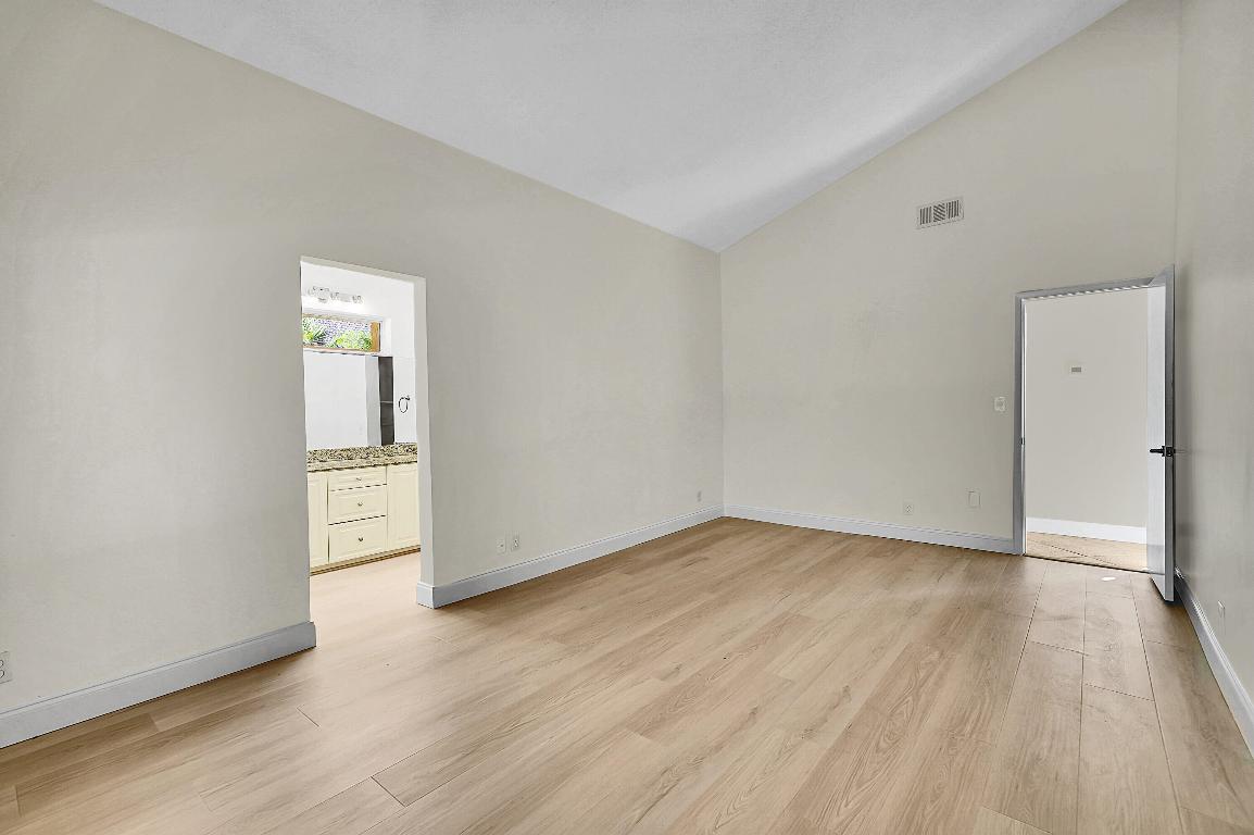 Colonnade/Boca Tierra - Residential