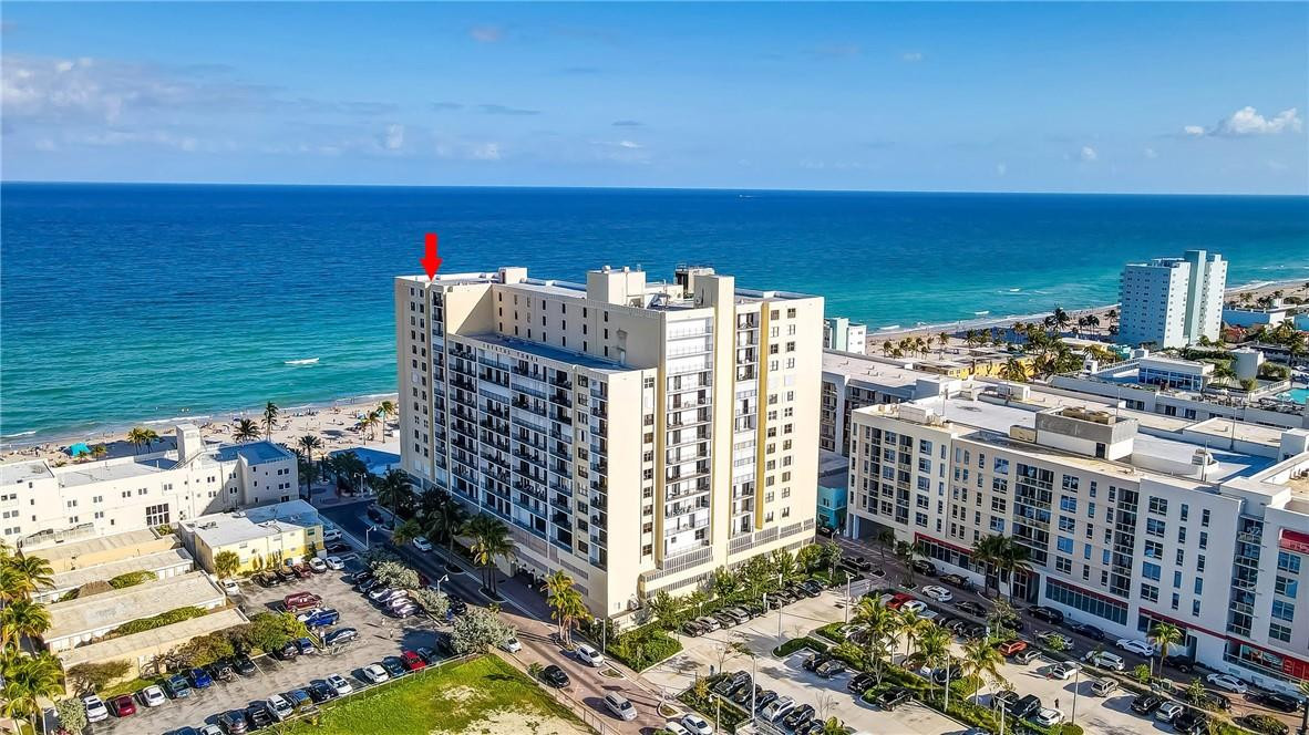 CRYSTAL TOWER - Residential