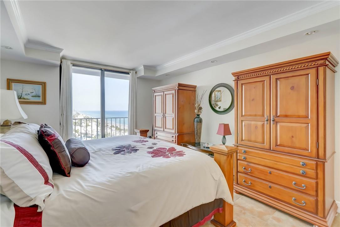 CRYSTAL TOWER - Residential